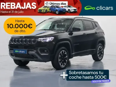 Usado Jeep Compass Trailhawk 240 CV (176 kW) 2024 Negro SUV