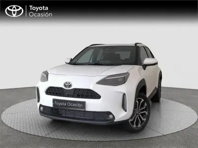 Usado Toyota Yaris Cross Active 116 CV (85 kW) 2024 Blanco SUV