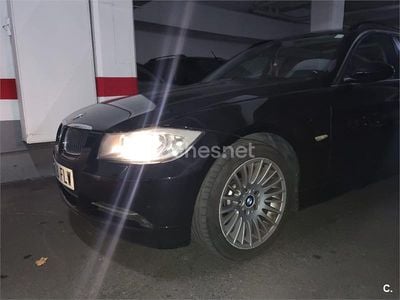 Usado BMW 330 258 CV (189 kW) 2007 Negro Familiar