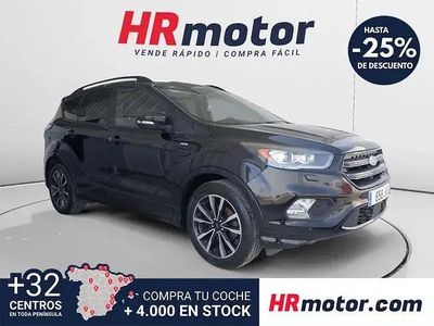 Usado Ford Kuga ST-Line 150 HP (110 kW) 2017 Preto SUV