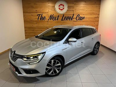 Gris / plata Usado 2017 Renault Mégane GrandTour Bose Edition Familiar | 11.900 € (Un poco caro)