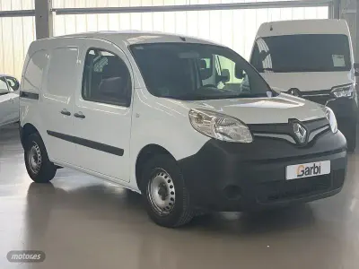 Usado Renault Kangoo 80 CV (58 kW) 2020 Blanco Monovolumen
