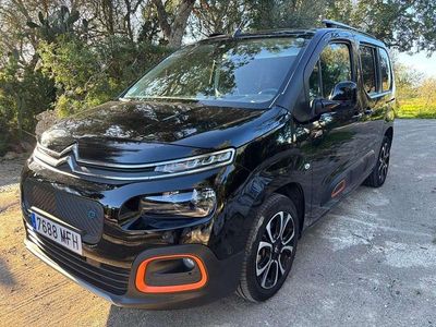Usado Citroën Berlingo Shine 100 kW (136 CV) 2023 Negro Monovolumen