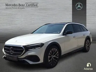 Usado Mercedes E300 Avantgarde 313 CV (230 kW) 2026 Manufaktur blanco opalita brig
