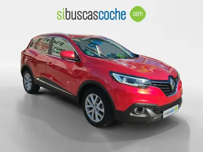 Usado Renault Kadjar Zen 110 CV (80 kW) 2015 Rojo SUV