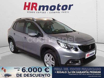 Gris / plata Usado 2019 Peugeot 2008 Signature Sky SUV | 8950 € (Buen precio)