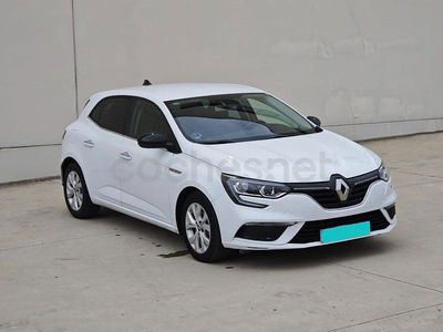 Usado Renault Mégane IV LIMITED 115 CV (84 kW) 2020 Blanco Berlina
