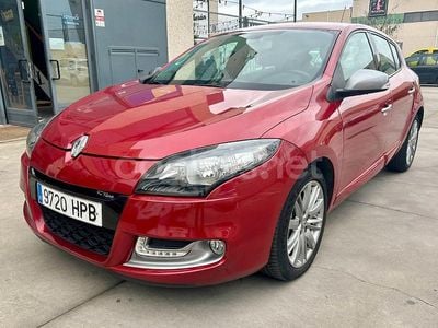 Rojo Usado 2013 Renault Mégane Berlina | 7480 € (Precio justo)