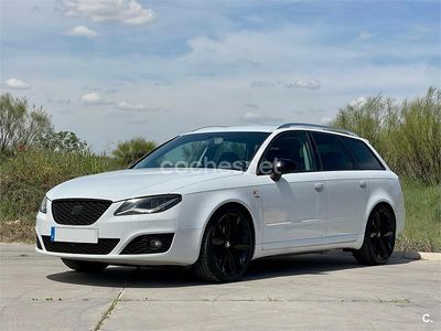 Usado Seat Exeo Sport 170 CV (125 kW) 2012 Blanco Familiar