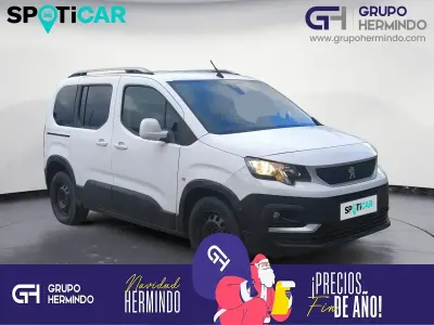 Usado Peugeot Rifter Active 100 CV (73 kW) 2019 Blanco Monovolumen