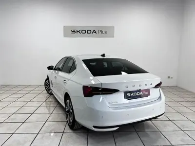 Usado Skoda Octavia 116 CV (85 kW) 2026 Blanco Utilitario
