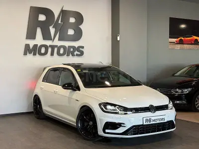 Usado VW Golf VII R 310 CV (228 kW) 2017 Blanco Berlina