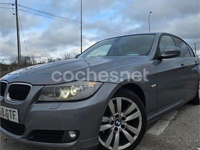 Usado BMW 320 177 CV (130 kW) 2009 Gris / plata Berlina