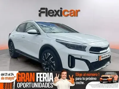 Usado Kia XCeed 120 CV (88 kW) 2023 Blanco SUV