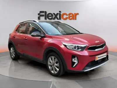 Usado Kia Stonic Plus 101 CV (74 kW) 2022 Rojo SUV