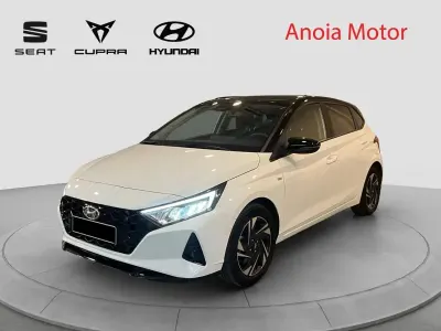 Usado Hyundai i20 101 CV (74 kW) 2023 Blanco Utilitario