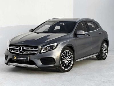 Mercedes GLA220