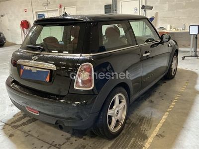 Usado Mini ONE 95 CV (69 kW) 2010 Negro Utilitario