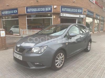 Usado Seat Ibiza Style 90 CV (66 kW) 2017 Gris / plata Berlina