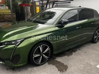 Usado Peugeot 308 GT 225 CV (165 kW) 2021 Verde Berlina