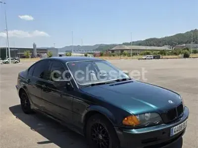 Usado BMW 320 136 CV (100 kW) 2001 Verde Berlina