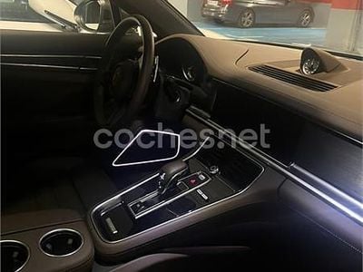 Usado Porsche Panamera Sport Turismo 462 CV (339 kW) 2022 Verde Familiar