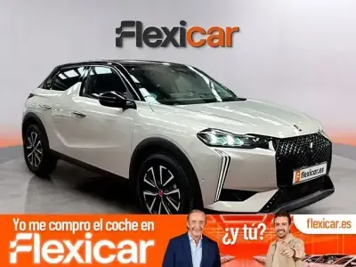 Usado DS Automobiles DS3 Crossback Performance 130 CV (95 kW) 2023 Gris SUV