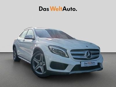 Usado Mercedes GLA200 AMG line 136 CV (100 kW) 2015 Blanco SUV