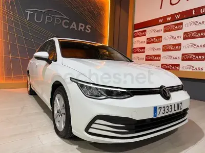 Usado VW Golf VIII Life 115 CV (84 kW) 2022 Blanco Familiar