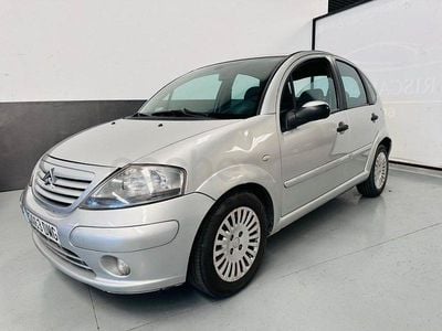 Usado Citroën C3 Exclusive 70 CV (51 kW) 2006 Gris / plata Berlina