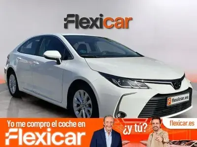 Usado Toyota Corolla Active 125 CV (91 kW) 2023 Blanco Berlina