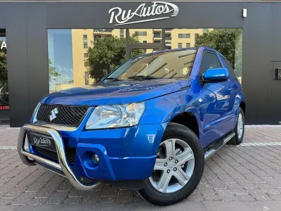 Usado Suzuki Grand Vitara 106 CV (77 kW) 2007 Azul SUV