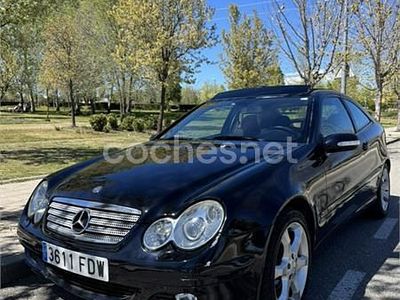 Käytetty Mercedes C160 Sport Edition 122 HP (89 kW) 2006 Sininen Coupe - kaksiovinen