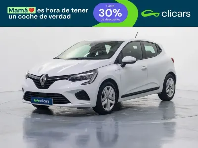 Używany Renault Clio V Intens 91 KM (66 kW) 2022 Biały Sedan/Limuzyna