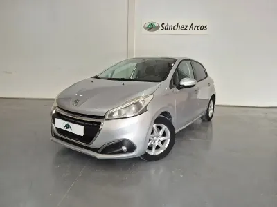 Occasion Peugeot 208 Active 75 PK (55 kW) 2016 Wit Hatchback