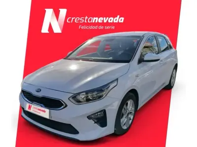Usado Kia Ceed 100 CV (73 kW) 2020 Blanco Utilitario