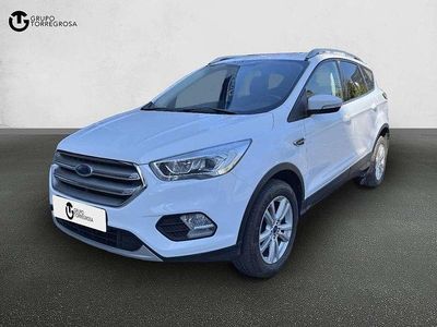 Usado Ford Kuga Trend 120 CV (88 kW) 2019 Blanco SUV