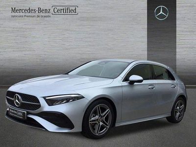 Usado Mercedes A180 AMG line 136 CV (100 kW) 2025 Plata hightech