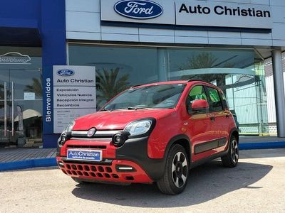 Używany Fiat Panda Cross Cross 70 KM (51 kW) 2022 Czerwony Hatchback