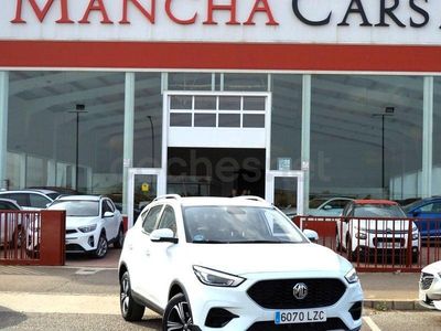 Usado MG ZS Luxury 111 CV (81 kW) 2022 Blanco SUV