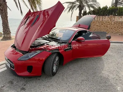 Usado Jaguar F-Type R-Dynamic 300 HP (220 kW) 2018 Vermelho Coupé