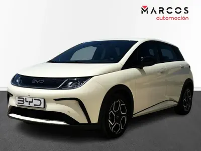 Usado BYD Dolphin Comfort 150 kW (204 CV) 2025 Utilitario