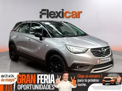 Usado Opel Crossland X Ultimate 130 CV (95 kW) 2019 Gris SUV