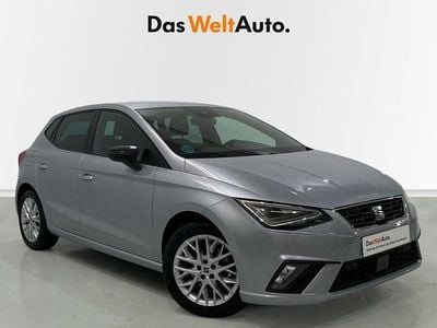 Usado Seat Ibiza FR 115 CV (84 kW) 2024 Gris plata Utilitario