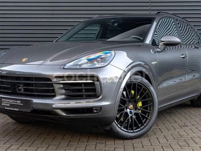 Gris / plata Usado 2021 Porsche Cayenne SUV | 74.790 € (Precio justo)