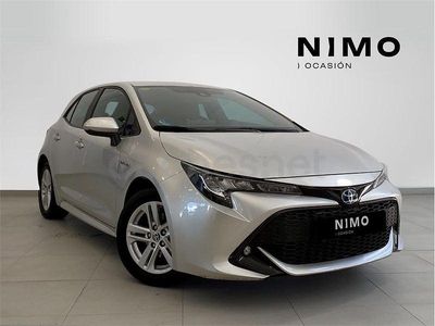 Usado Toyota Corolla Active 122 CV (89 kW) 2021 Gris / plata Berlina