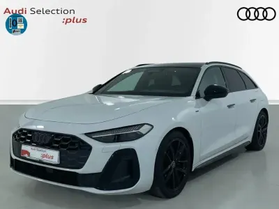 Usado Audi A5 Ambiente 299 CV (219 kW) 2025 Blanco Familiar