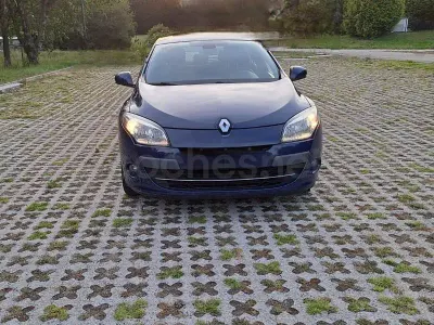 Usado Renault Mégane Dynamique 110 CV (80 kW) 2009 Azul Berlina