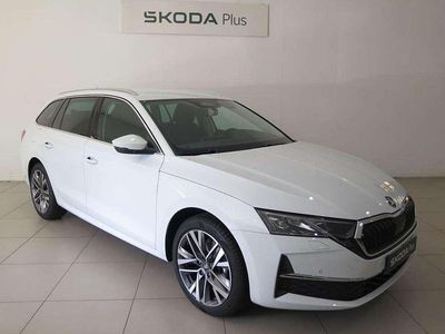 Usado Skoda Octavia 150 CV (110 kW) 2025 Blanco Familiar
