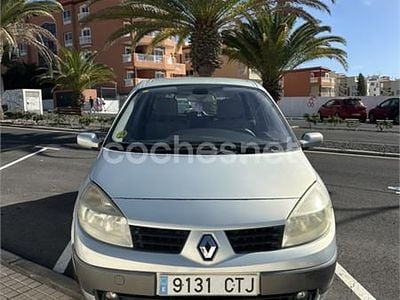 Usado Renault Scénic II Authentique 115 CV (84 kW) 2004 Gris / plata Monovolumen